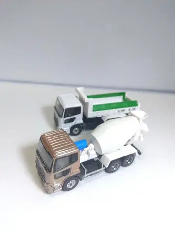 일하는 탈것 백경 미래를 짓는 건설 현장