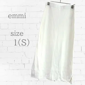 emmi 화이트 타이트 롱 스커트 성숙 캐주얼 깔끔한 S 사이즈