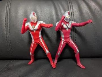 울트라맨 다이나 피규어 2체 세트