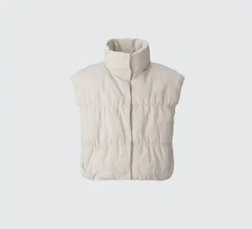 유니클로 C 다운 크롭 베스트 베이지 S 사이즈