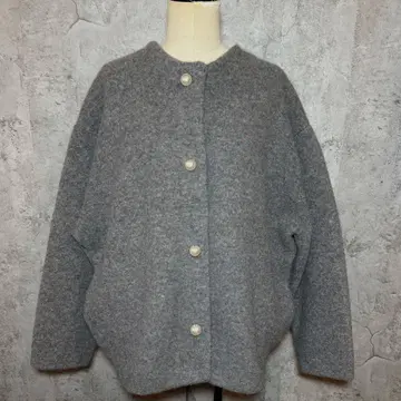 Rirandture 펄 단추 코쿤 니트 자켓