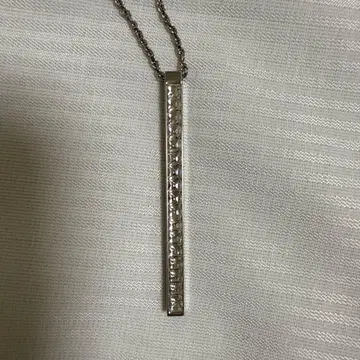 UNTITLED 스트레이트 바 목걸이