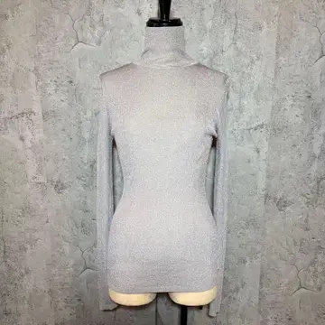 Loungedress 라메 터틀 니트