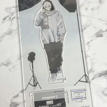 [ 블루 록 and ST 나기 세이시로 아크릴 스탠드 ]