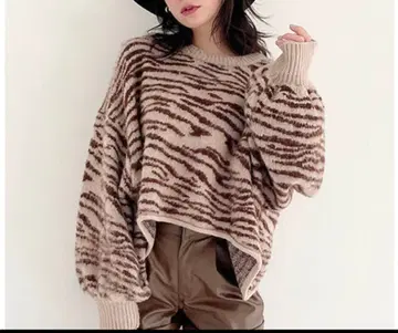 그레일 벌룬 슬리브 니트 제브라 패턴 숏 기장 볼륨 컬러 브라운 F