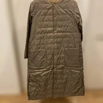 베이지 & 브라운 롱 다운 자켓 리버서블