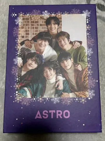 ASTRO 공식 트레이딩 카드 케이스 & 트레이딩 카드 45장