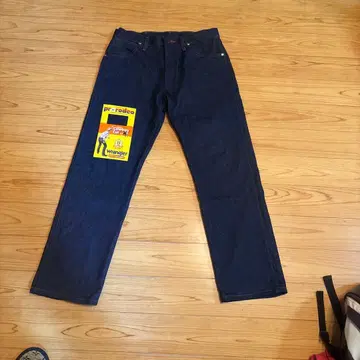 Wrangler 13MWZ 32x30