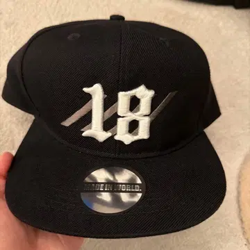 블랙 캡 18 자수 MADE IN WORLD