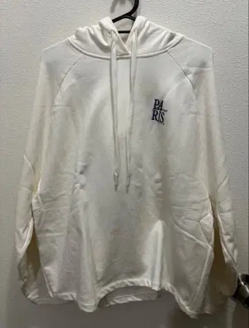 ZARA 화이트 후드티 PARIS 자수 S 사이즈