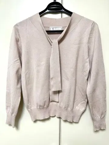 로페피크닉 M 보타이 니트 핑크 베이지