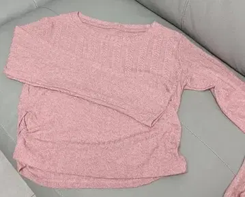 핑크 니트 5부 소매 리 상의