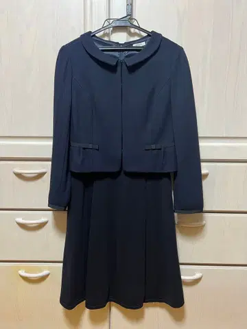 TOCCA 네이비 자켓 + 원피스 수험 셋업