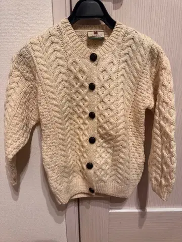 캐레이그돈 아란 니트 가디건 거의 미사용