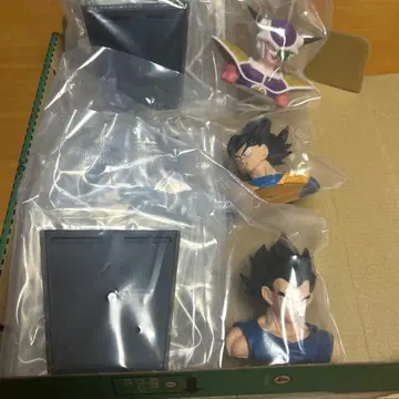 제일복권 드래곤볼 E상 만화 스트럭처 손오공 베지터 프리저