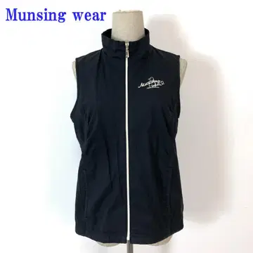 먼싱웨어 베스트 프론트 오픈 블랙 폴리에스테르 100% M C4704