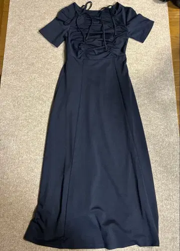 JUNOAH 롱 원피스 개더 어깨 리본