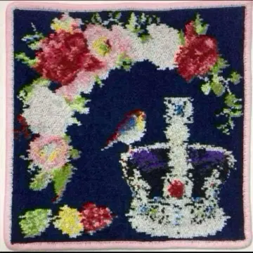 레어 런던 한정판 로얄 크라운 페이 팔로워 한정 손수건