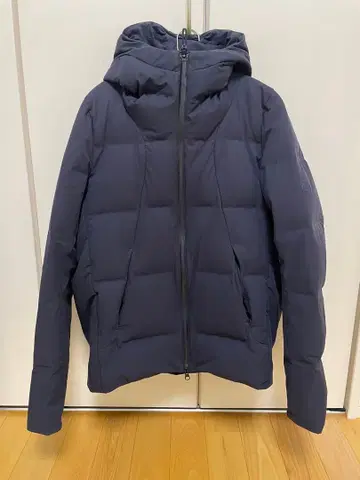 DESCENTE 올터레인 미즈사와 다운 셔틀 L 네이비