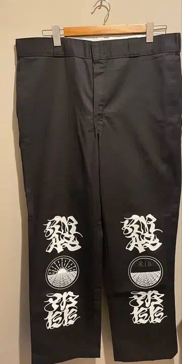 Dickies 광봉 클레이지비 콜라보 블랙 워크 팬츠 그래픽