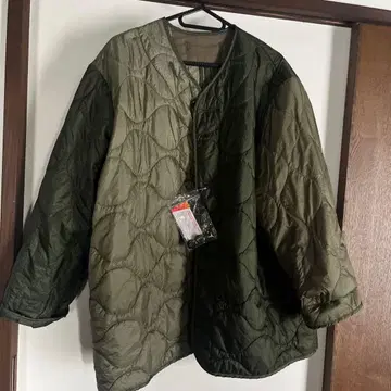 BEAMS 올리브 그린 퀼팅 자켓