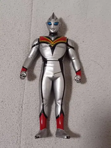 울트라맨 이블 티가 소프트 비닐 약 16cm