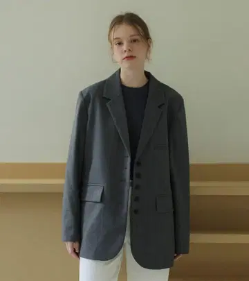 ROOMPACKER 차콜 테일러드 자켓