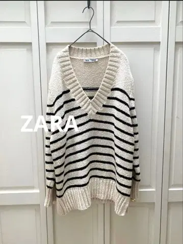 [ 새상품급 ] ZARA 오버 사이즈 멀티 보더 롱 V넥 니트 화이트