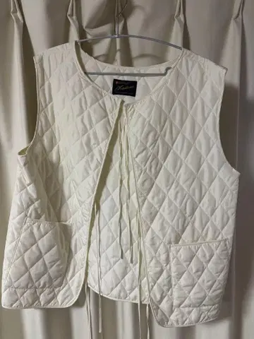 Kastane 아이보리 퀼팅 베스트