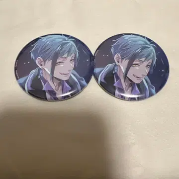 트위스테 캔뱃지 기숙사복 플로이드