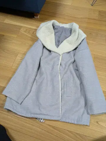 그레이 플리스 옷깃 롱 코트