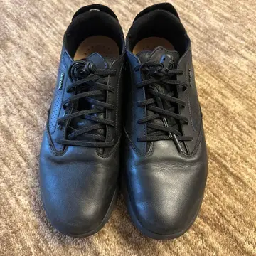 GEOX 블랙 드레스 슈즈