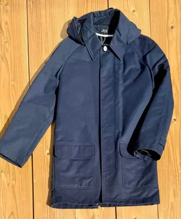 컨디션 최상 A.P.C. 롱 코트 충전솜 후드 부착 아페쎄 APCMHL