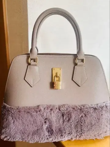 Samantha 사만다 타바사 그레이 합성 피혁 퍼 핸드백