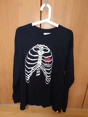 PUNK DRUNKERS 뼈론 TEE 펑크 드렁커스 아이츠