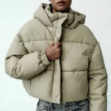 ZARA 그레이지 카키 숏 기장 다운 자켓 후드 부착
