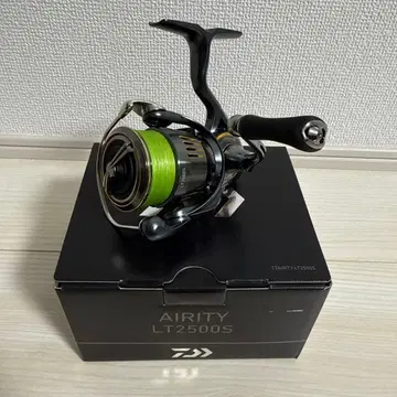 컨디션 최상 Daiwa AIRITY LT2500S 에어리티LT2500S