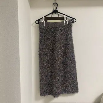 라메 믹스 타이트 스커트 그레이 계열