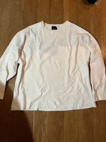 ATON 화이트 긴팔 맨투맨 일본제