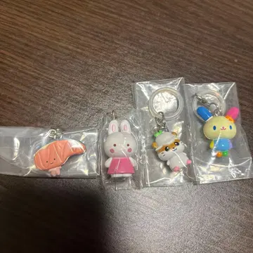 산리오 메지루시 액세서리 우사하나 KIRIMI짱 치어리참 외