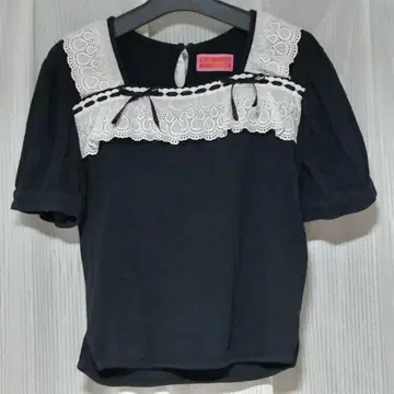 BABY 스퀘어넥 T셔츠