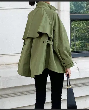 스탠드 칼라 미디엄 기장 트렌치코트