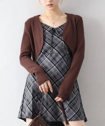 SpRay 니트 볼레로 브라운