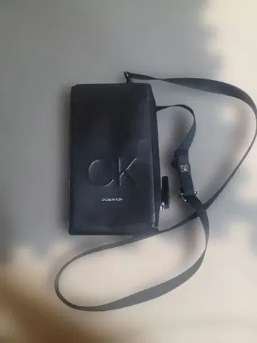 CK Calvin Klein 블랙 숄더백