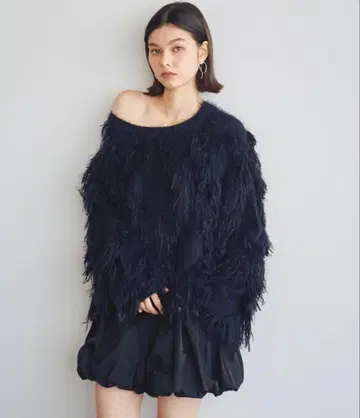 페더 프린지 자카드 니트 cocodeal