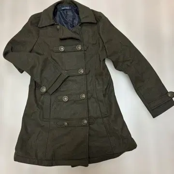 LEGGY PRESS 올리브 그린 피 코트