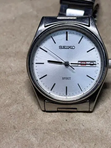 SEIKO SPIRIT 손목시계 (쿼츠) 실버