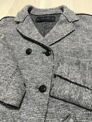 그레이 더블 브레스트 코트