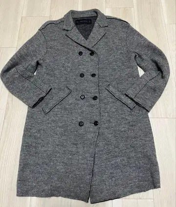 그레이 더블 브레스트 코트