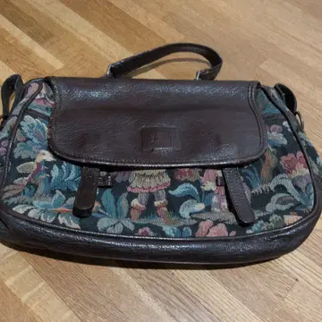 라바가 제리 가죽 백